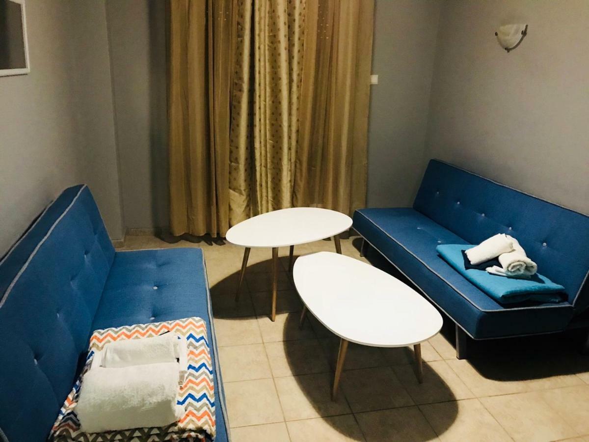 אתונה Merilyn Central Apartment מראה חיצוני תמונה