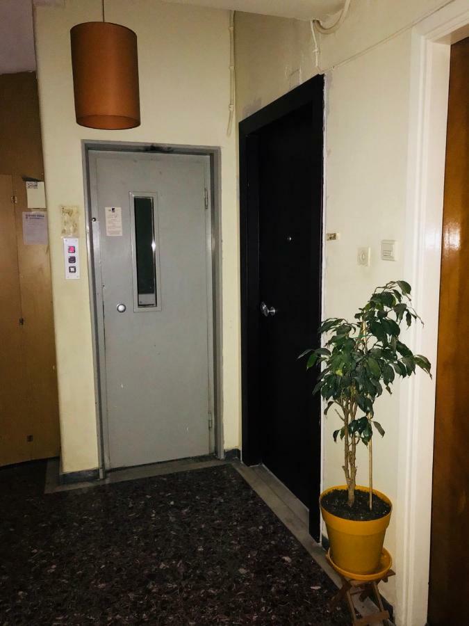 אתונה Merilyn Central Apartment מראה חיצוני תמונה