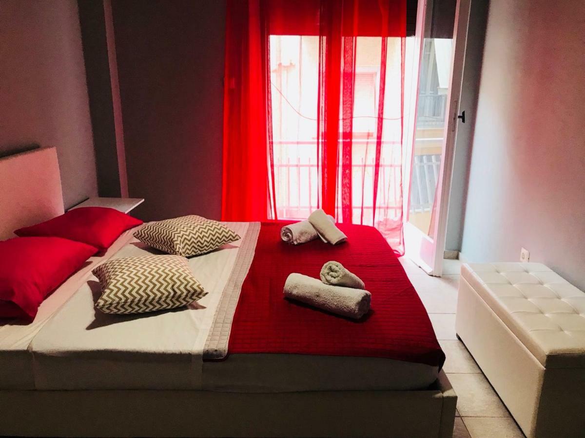 אתונה Merilyn Central Apartment מראה חיצוני תמונה